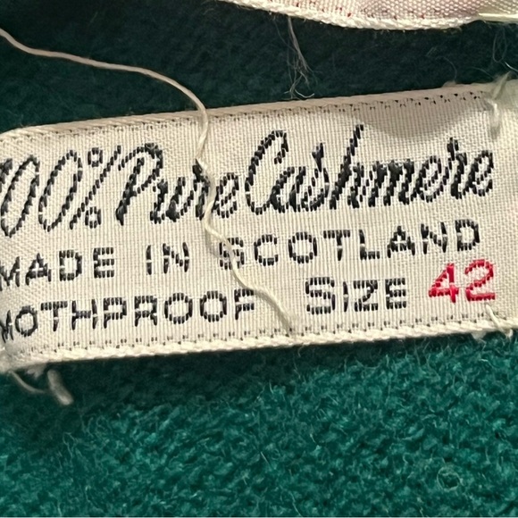 Newcome Robb Buffalo Made in Scotland Green 100% Pure Cashmere Sweater Sz 42 Men - Picture 12 of 12